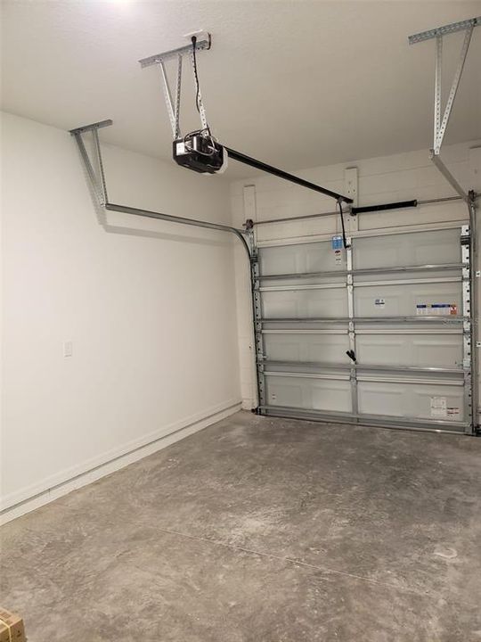 For Rent: $2,250 (3 beds, 2 baths, 1663 Square Feet)
