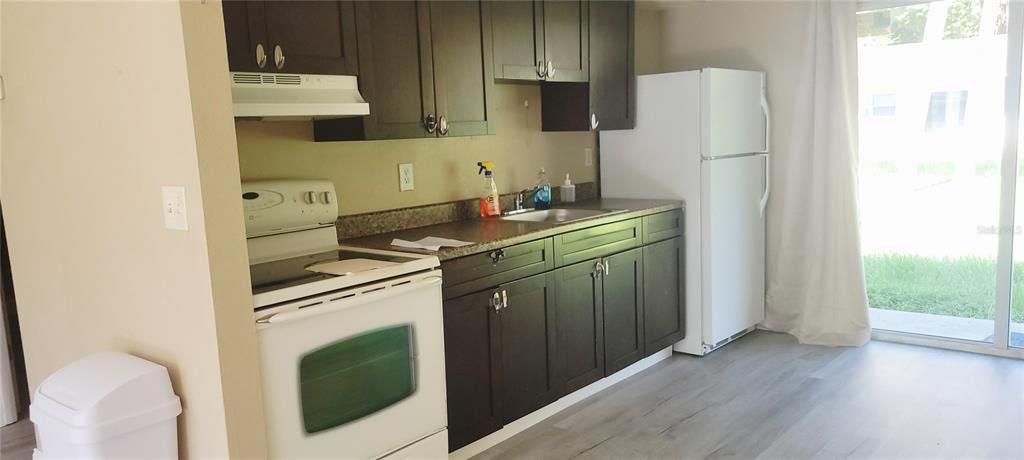 For Sale: $799,900 (1892 beds, 0 baths, 7020 Square Feet)