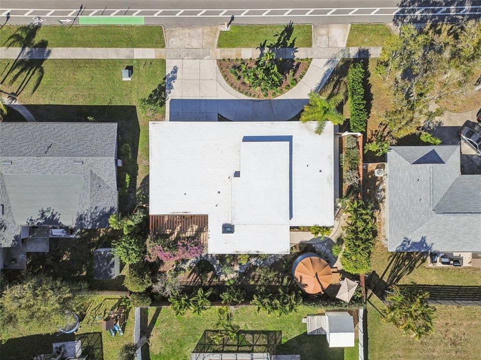 En Venta: $650,000 (3 camas, 3 baños, 1967 Pies cuadrados)