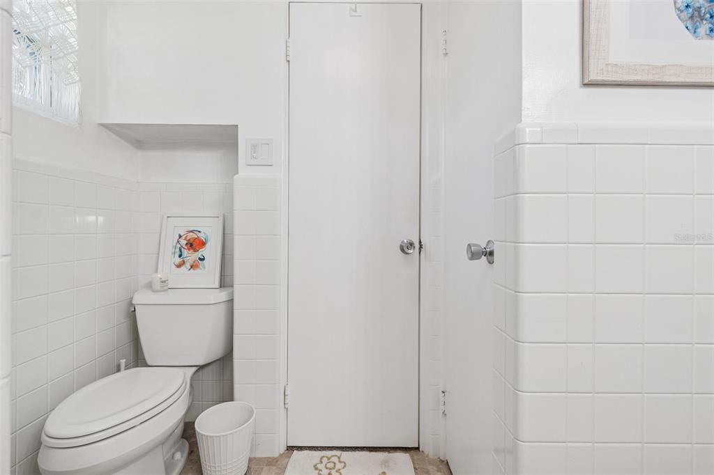En Venta: $650,000 (3 camas, 3 baños, 1967 Pies cuadrados)