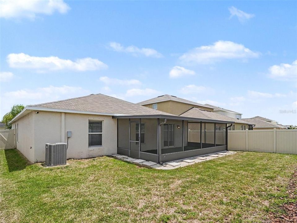 En Venta: $315,000 (4 camas, 2 baños, 1838 Pies cuadrados)