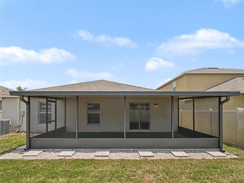 En Venta: $315,000 (4 camas, 2 baños, 1838 Pies cuadrados)