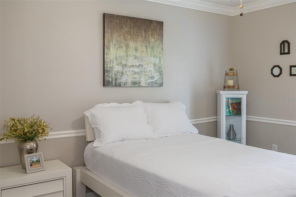 En Renta: $2,450 (3 camas, 2 baños, 1959 Pies cuadrados)