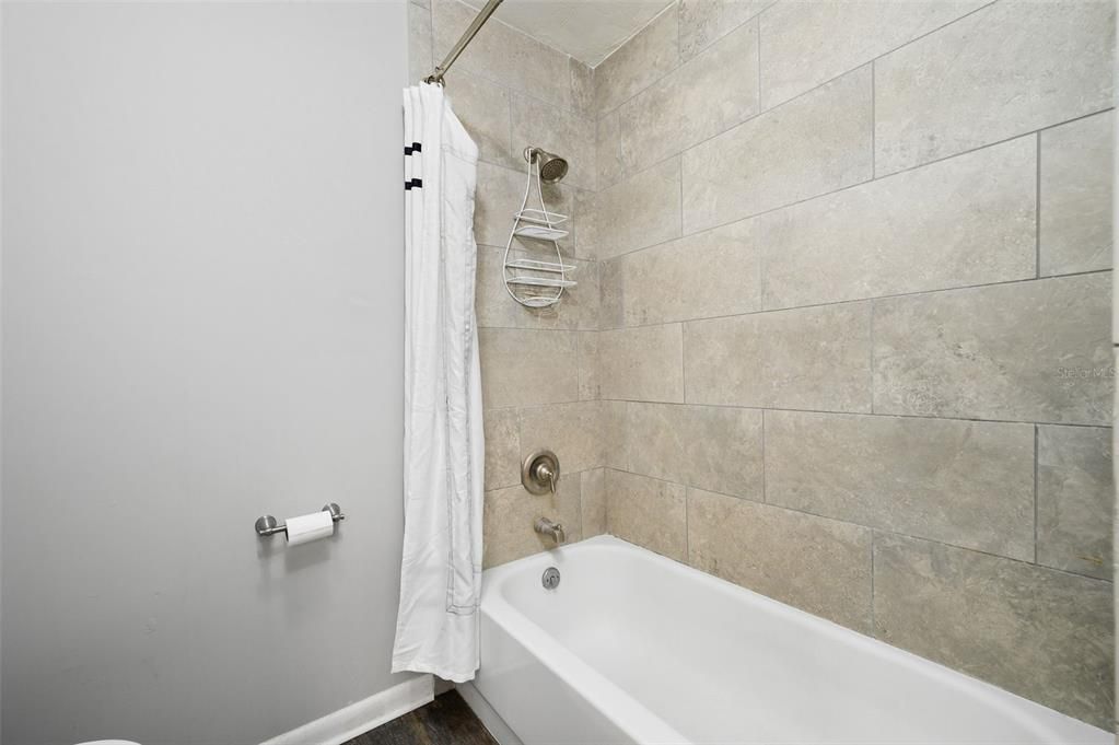 En Venta: $199,000 (2 camas, 2 baños, 1094 Pies cuadrados)