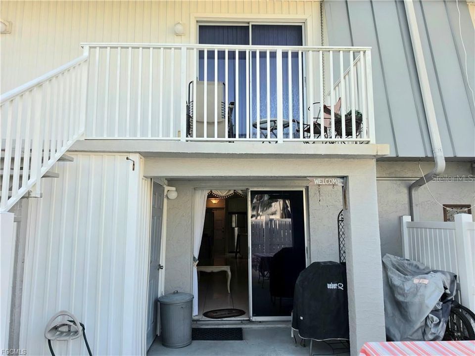 На продажу: $170,000 (2 спален, 2 ванн, 1010 Квадратных фут)