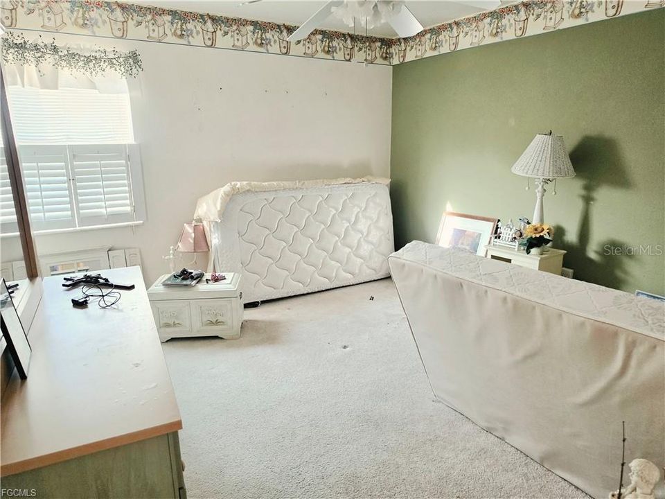 На продажу: $170,000 (2 спален, 2 ванн, 1010 Квадратных фут)
