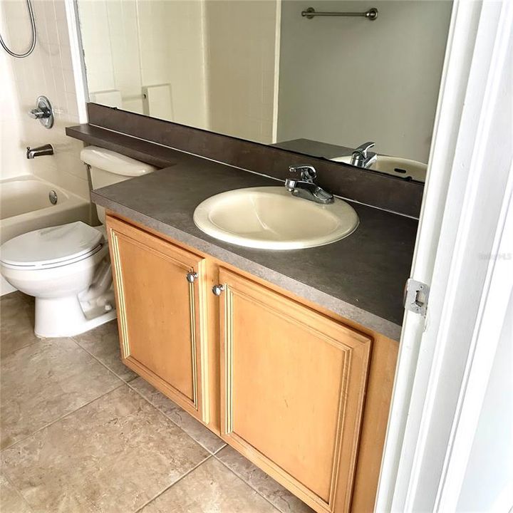 For Sale: $379,000 (4 beds, 2 baths, 1754 Square Feet)