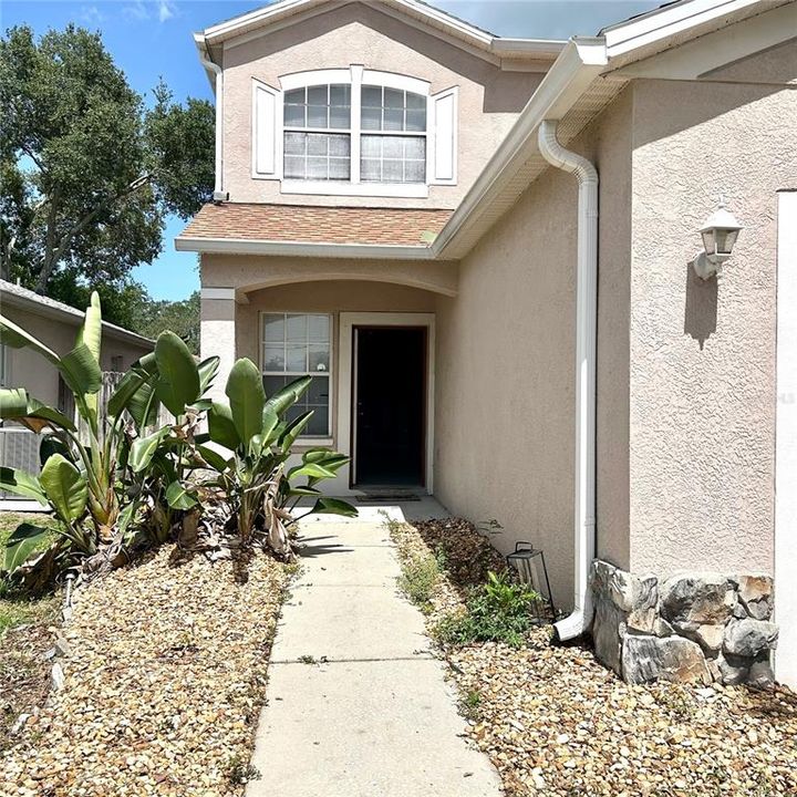 For Sale: $379,000 (4 beds, 2 baths, 1754 Square Feet)