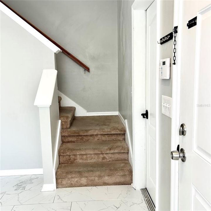 For Sale: $379,000 (4 beds, 2 baths, 1754 Square Feet)