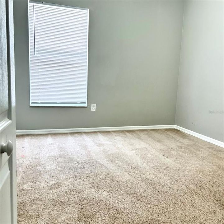 For Sale: $379,000 (4 beds, 2 baths, 1754 Square Feet)