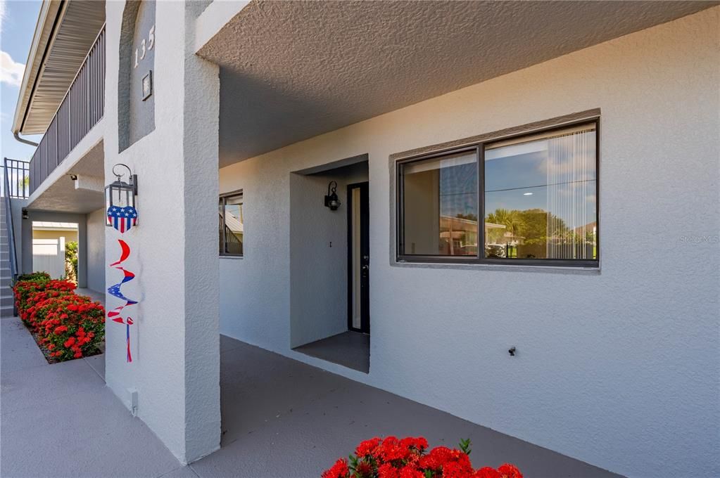 For Sale: $169,000 (2 beds, 2 baths, 1023 Square Feet)
