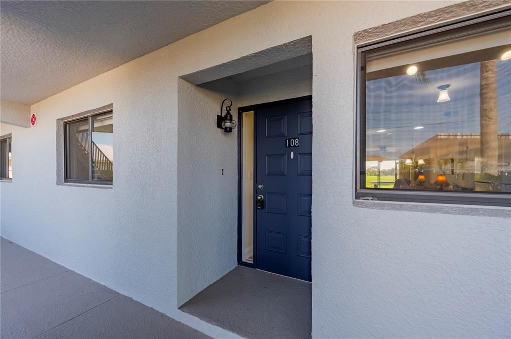 For Sale: $169,000 (2 beds, 2 baths, 1023 Square Feet)