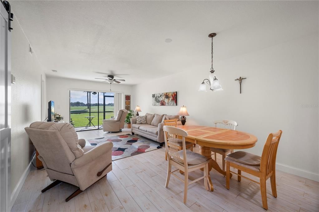 For Sale: $169,000 (2 beds, 2 baths, 1023 Square Feet)