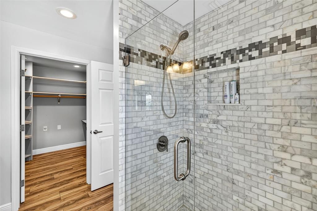 : $645,000 (3 beds, 2 baths, 1526 Square Feet)