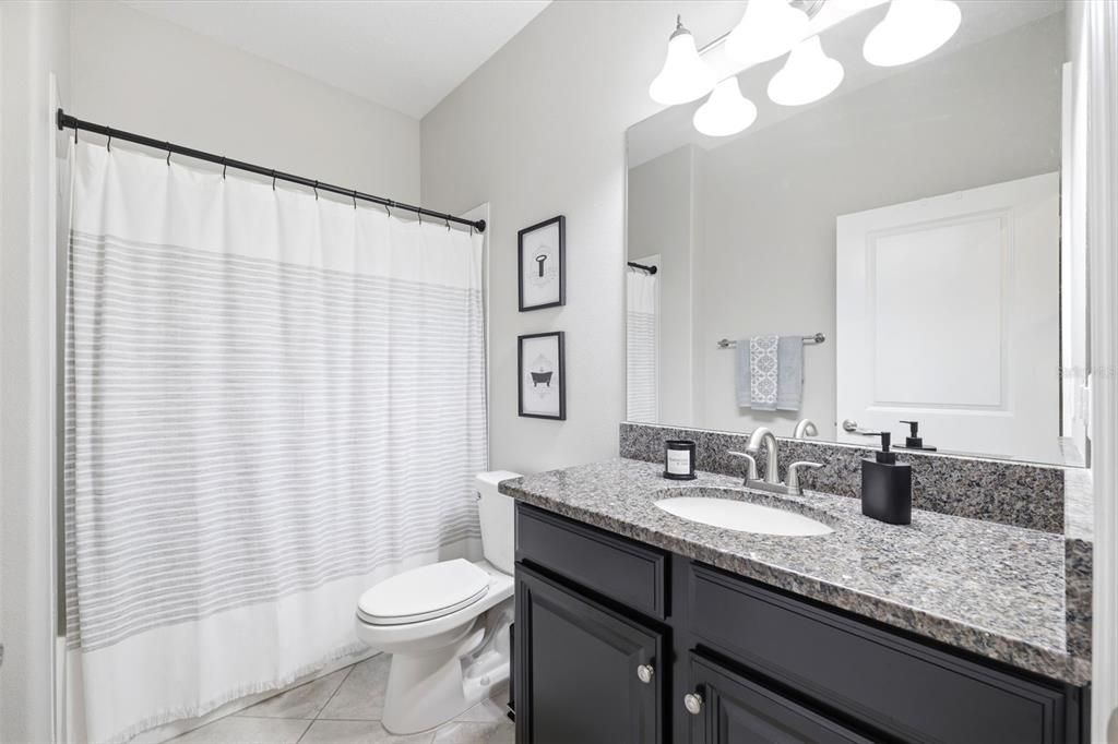 Под контрактом: $332,000 (3 спален, 2 ванн, 1612 Квадратных фут)