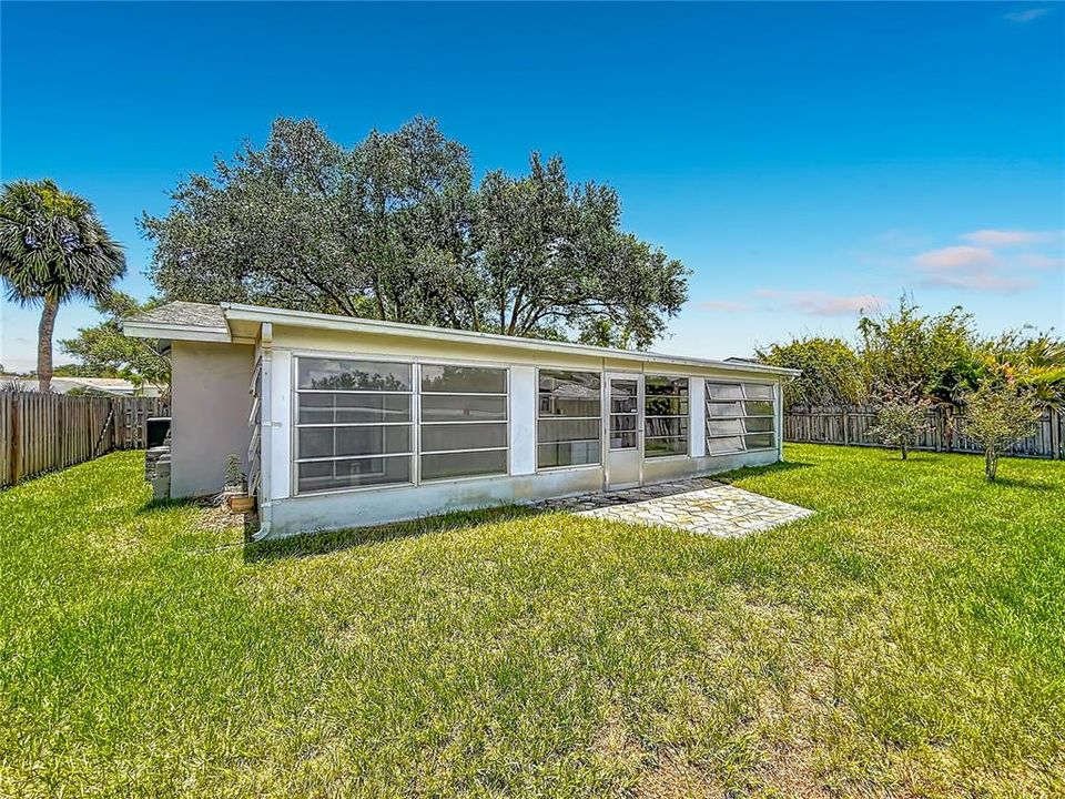 En Venta: $459,000 (3 camas, 2 baños, 1573 Pies cuadrados)