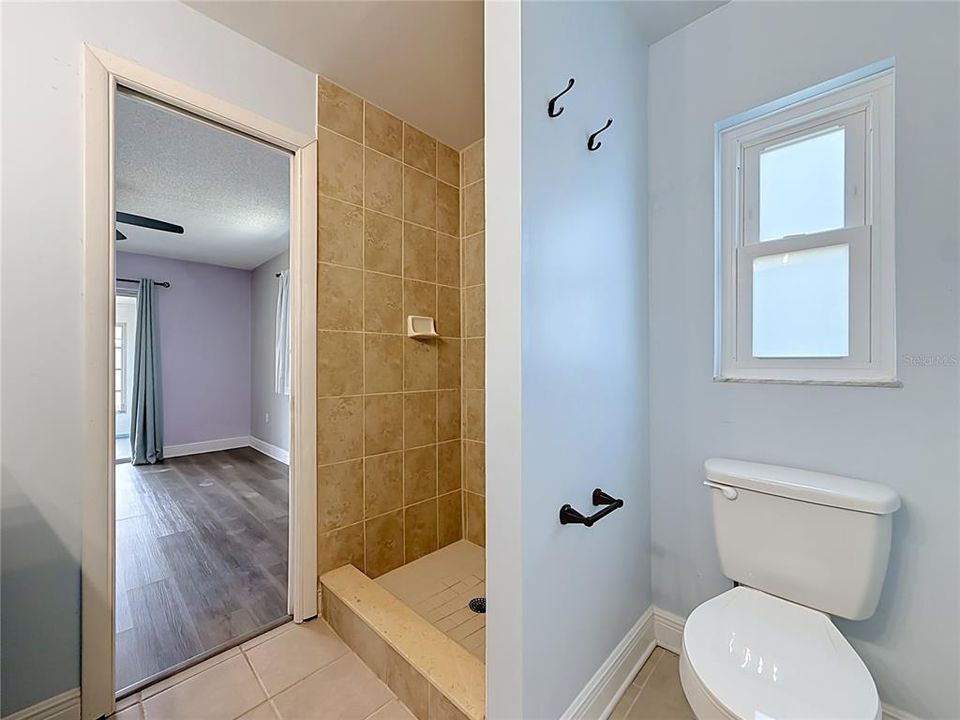 En Venta: $459,000 (3 camas, 2 baños, 1573 Pies cuadrados)