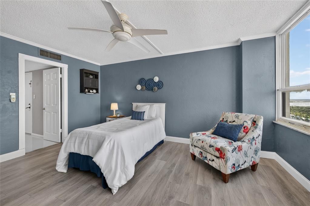 En Venta: $399,900 (3 camas, 3 baños, 1458 Pies cuadrados)
