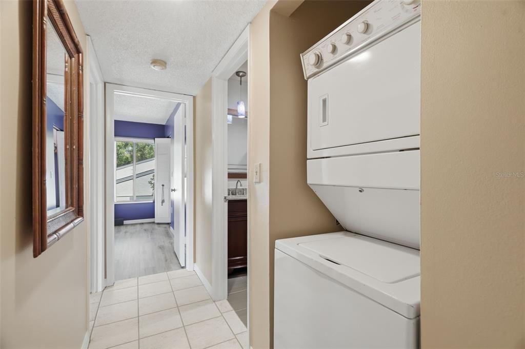 En Venta: $144,900 (2 camas, 2 baños, 979 Pies cuadrados)