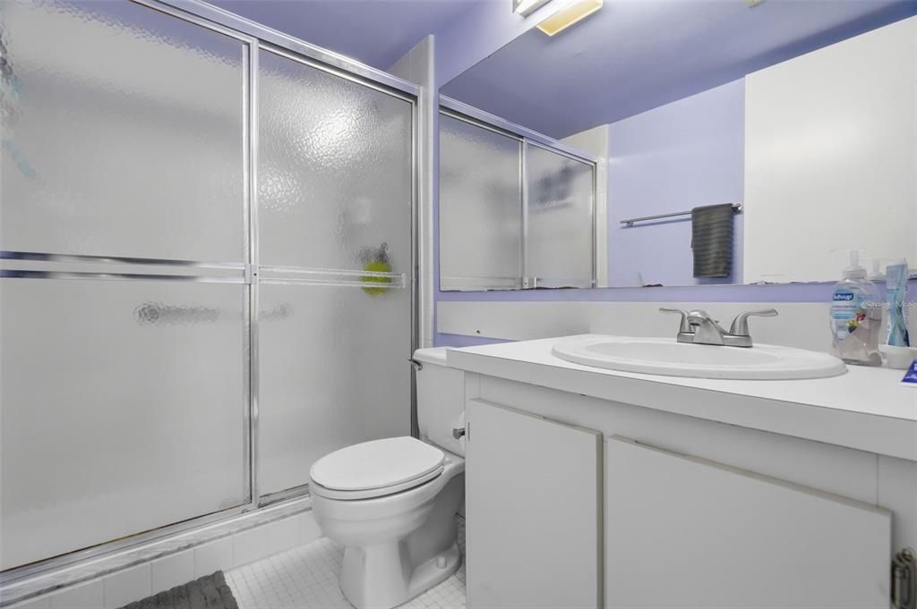 En Venta: $144,900 (2 camas, 2 baños, 979 Pies cuadrados)