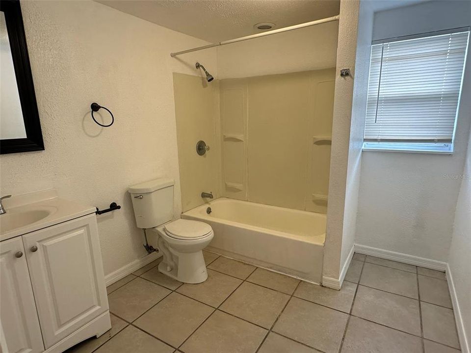 В аренду: $1,450 (1 спален, 1 ванн, 1190 Квадратных фут)