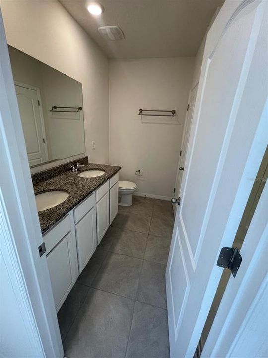 For Rent: $2,350 (3 beds, 2 baths, 1517 Square Feet)