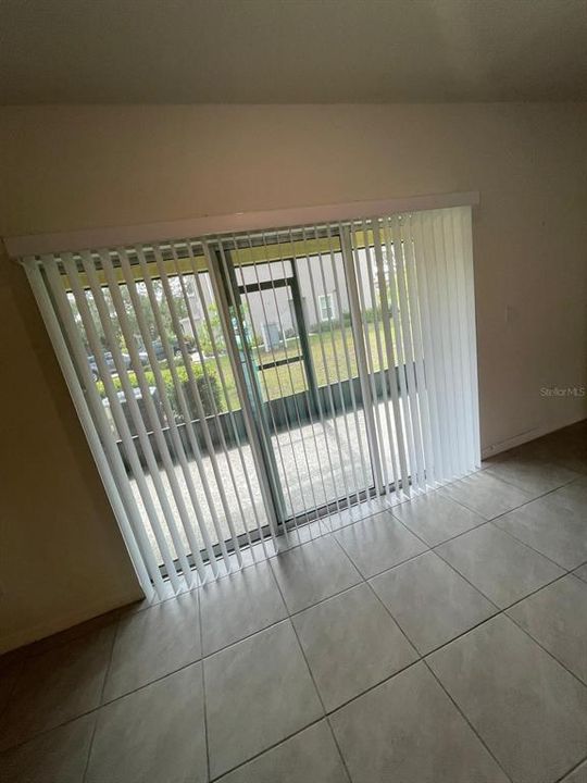 For Rent: $2,350 (3 beds, 2 baths, 1517 Square Feet)