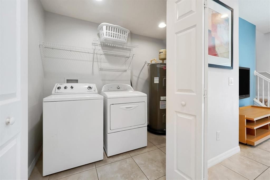 En Venta: $239,000 (2 camas, 2 baños, 1161 Pies cuadrados)