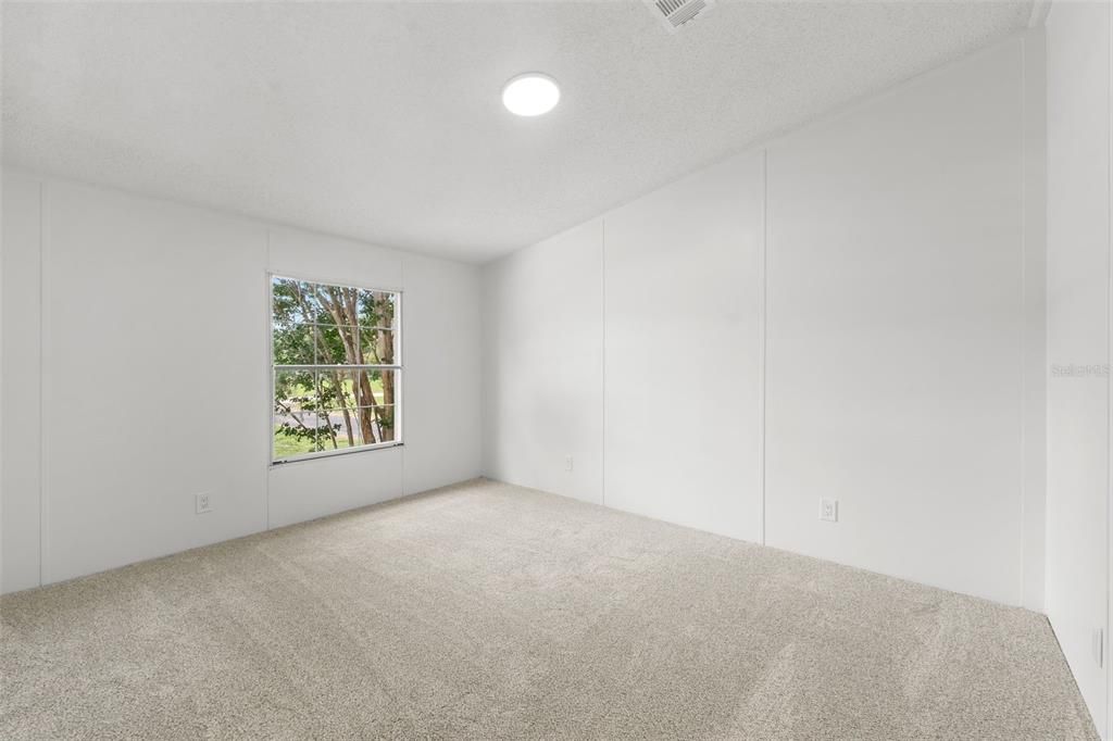 For Sale: $269,838 (4 beds, 2 baths, 2052 Square Feet)