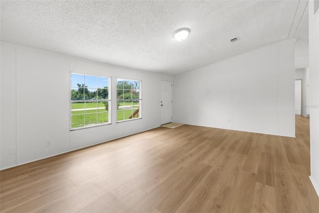 For Sale: $269,838 (4 beds, 2 baths, 2052 Square Feet)