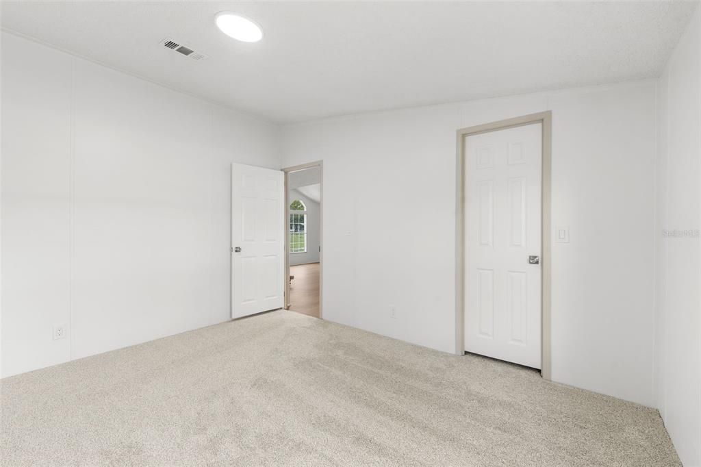 For Sale: $269,838 (4 beds, 2 baths, 2052 Square Feet)