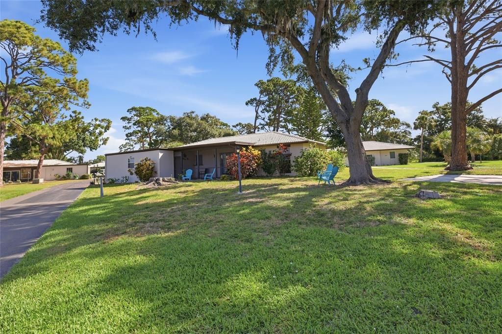 For Sale: $238,000 (2 beds, 2 baths, 1361 Square Feet)