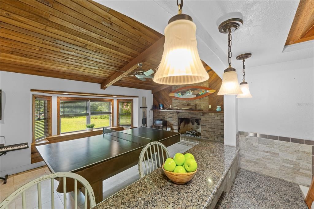 На продажу: $899,000 (4 спален, 2 ванн, 2868 Квадратных фут)