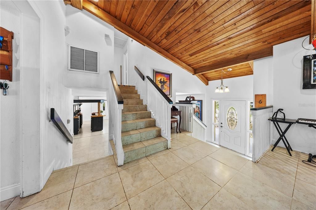 На продажу: $899,000 (4 спален, 2 ванн, 2868 Квадратных фут)