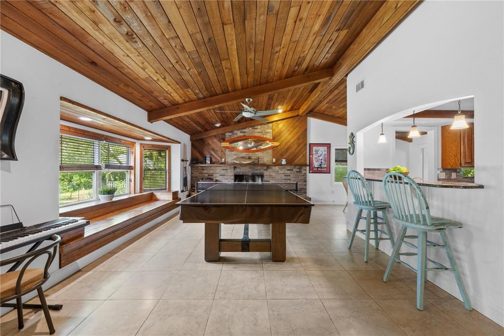 На продажу: $899,000 (4 спален, 2 ванн, 2868 Квадратных фут)