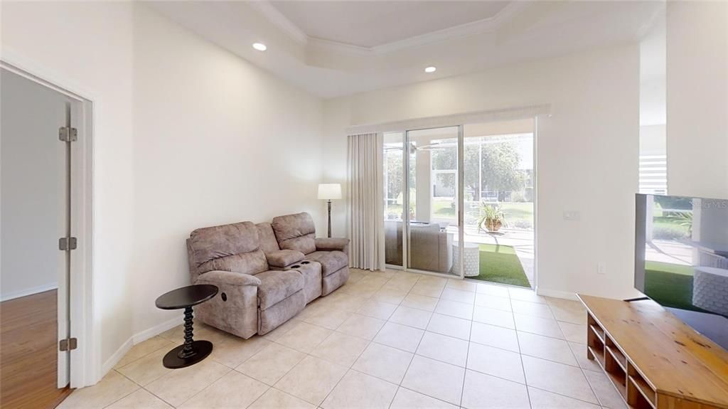 For Sale: $399,900 (3 beds, 2 baths, 2275 Square Feet)