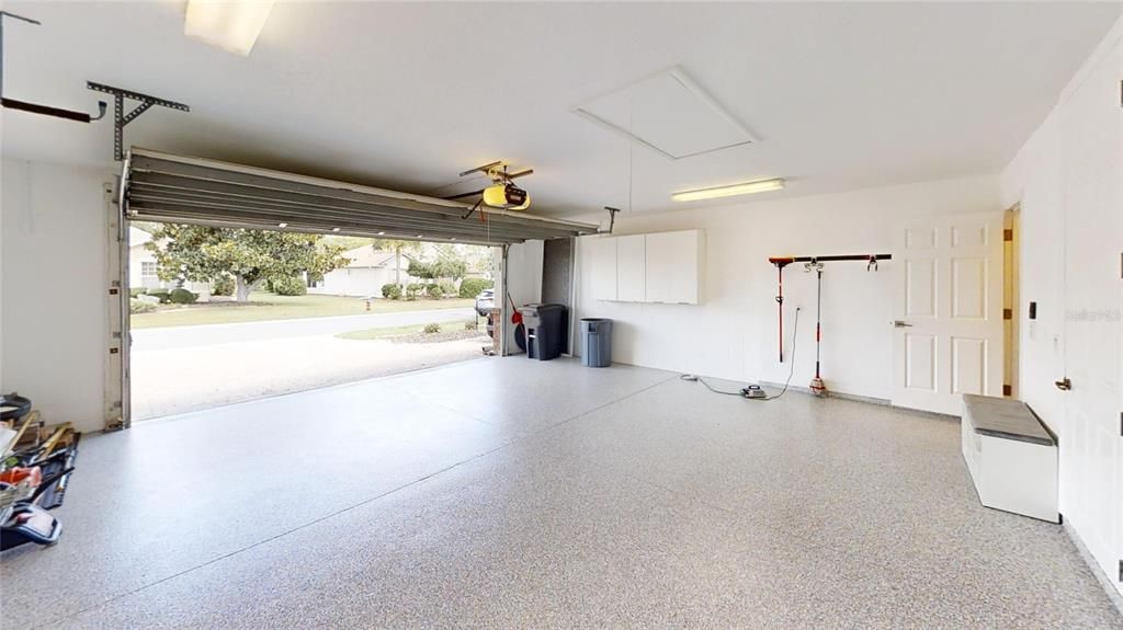 For Sale: $399,900 (3 beds, 2 baths, 2275 Square Feet)