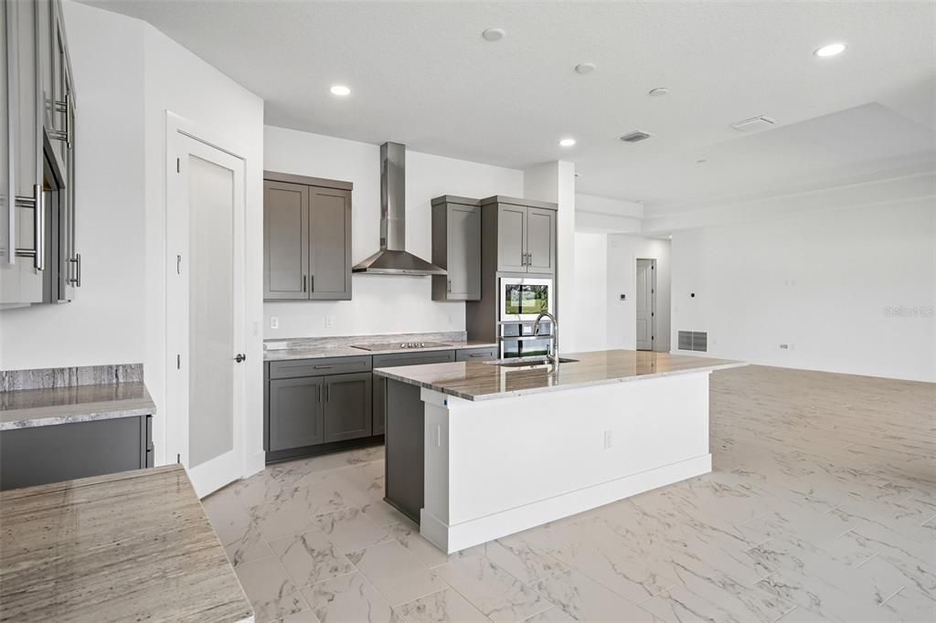 For Sale: $860,954 (3 beds, 3 baths, 3174 Square Feet)