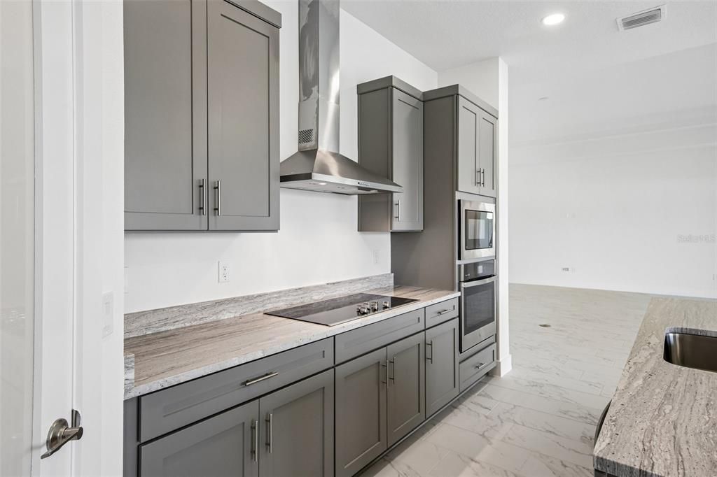 For Sale: $860,954 (3 beds, 3 baths, 3174 Square Feet)