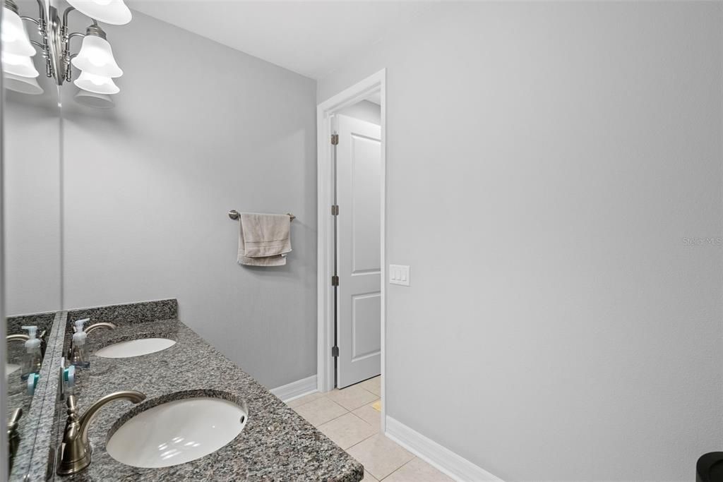 For Sale: $1,299,000 (4 beds, 4 baths, 4468 Square Feet)