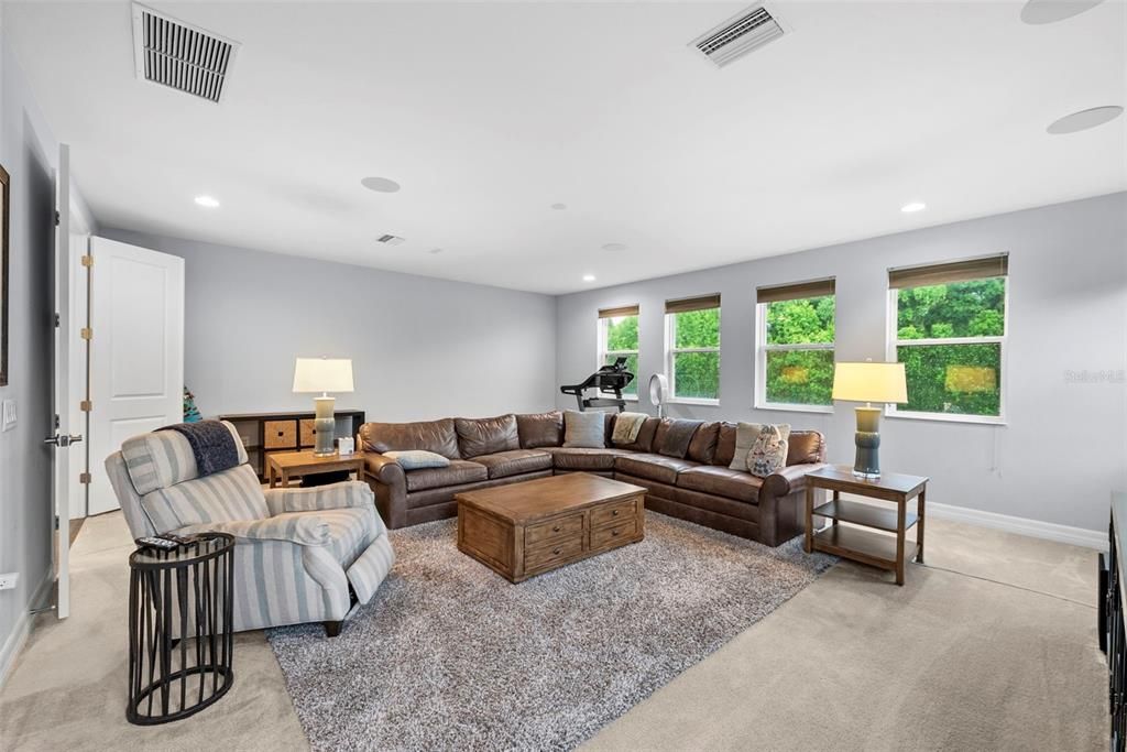 For Sale: $1,299,000 (4 beds, 4 baths, 4468 Square Feet)