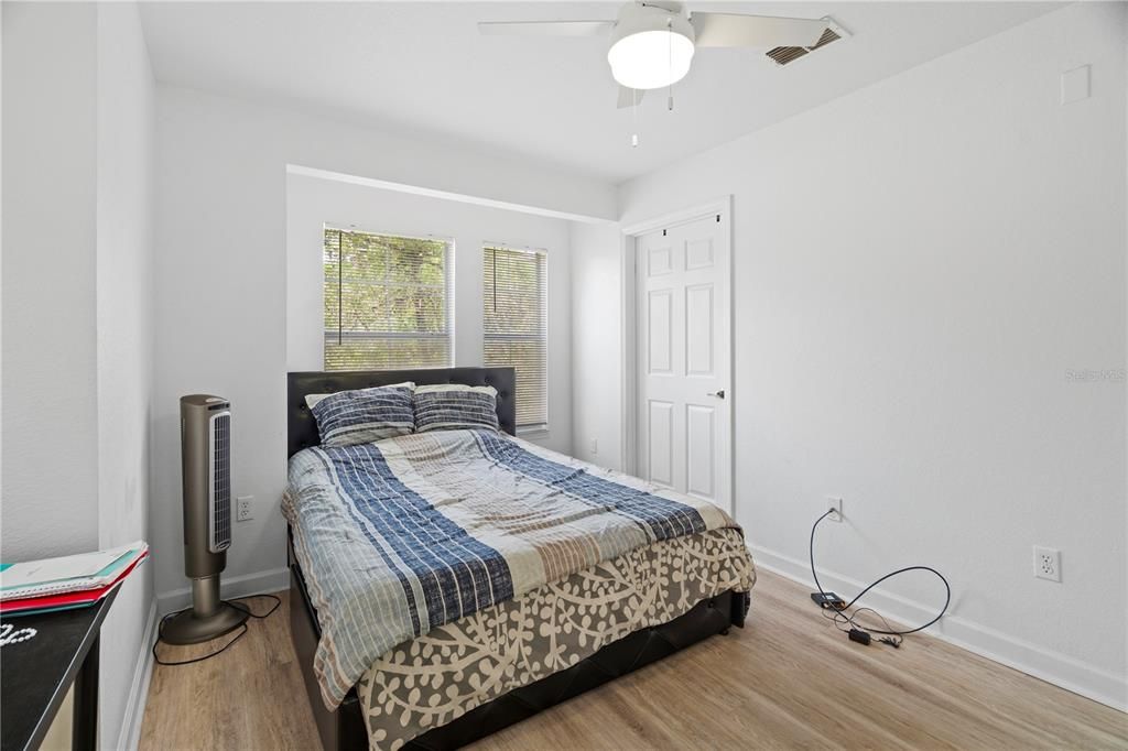 For Sale: $359,000 (4 beds, 4 baths, 1530 Square Feet)