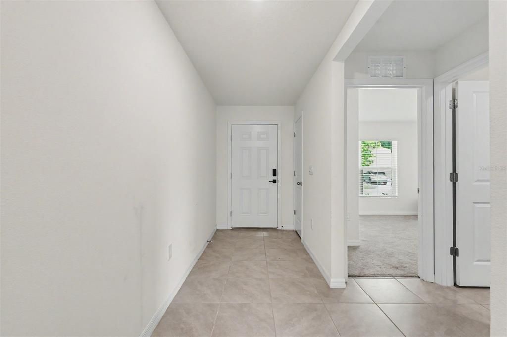 En Venta: $360,000 (4 camas, 2 baños, 1851 Pies cuadrados)