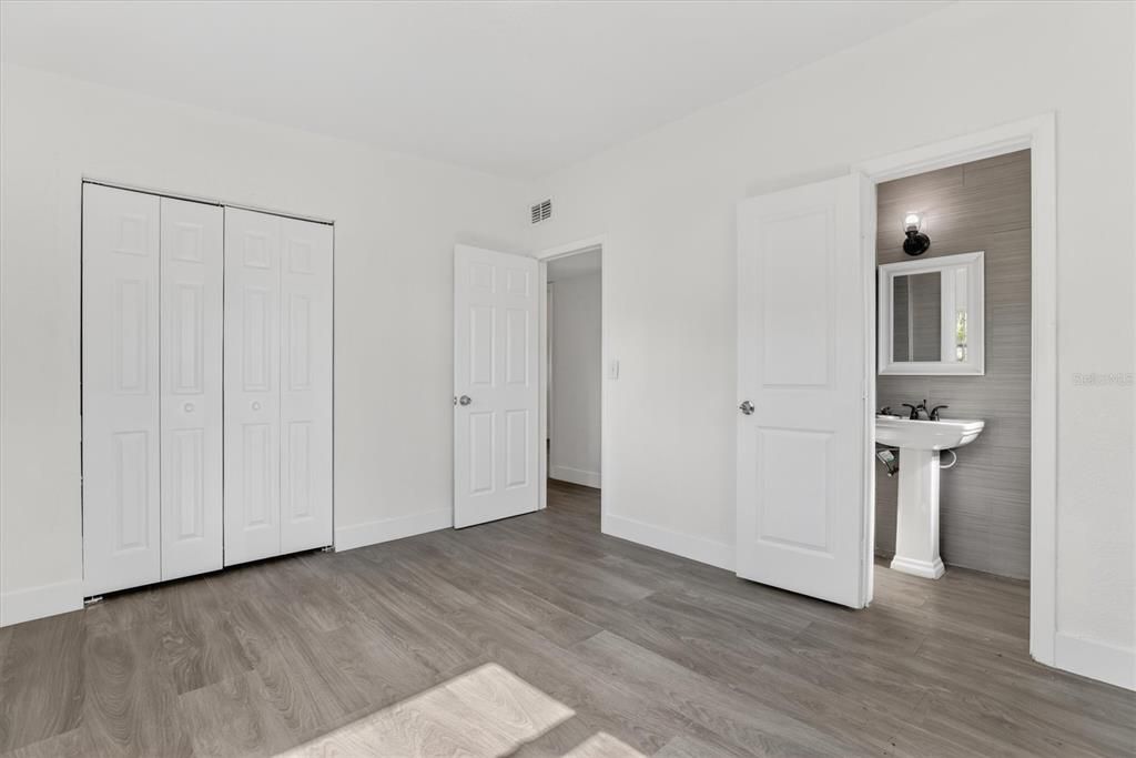 В аренду: $2,500 (4 спален, 2 ванн, 1521 Квадратных фут)
