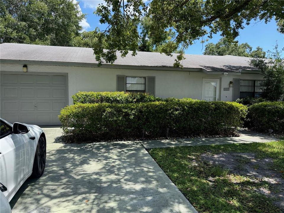 For Rent: $1,590 (2 beds, 1 baths, 1014 Square Feet)