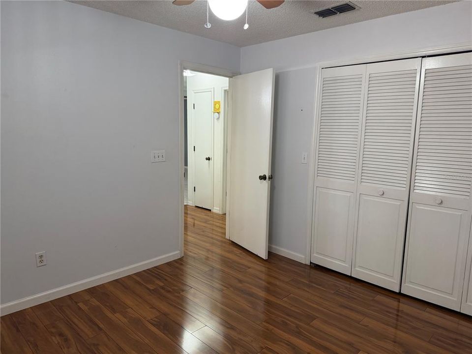 For Rent: $1,590 (2 beds, 1 baths, 1014 Square Feet)