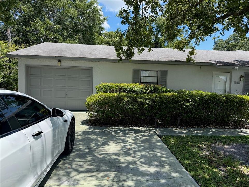 For Rent: $1,590 (2 beds, 1 baths, 1014 Square Feet)