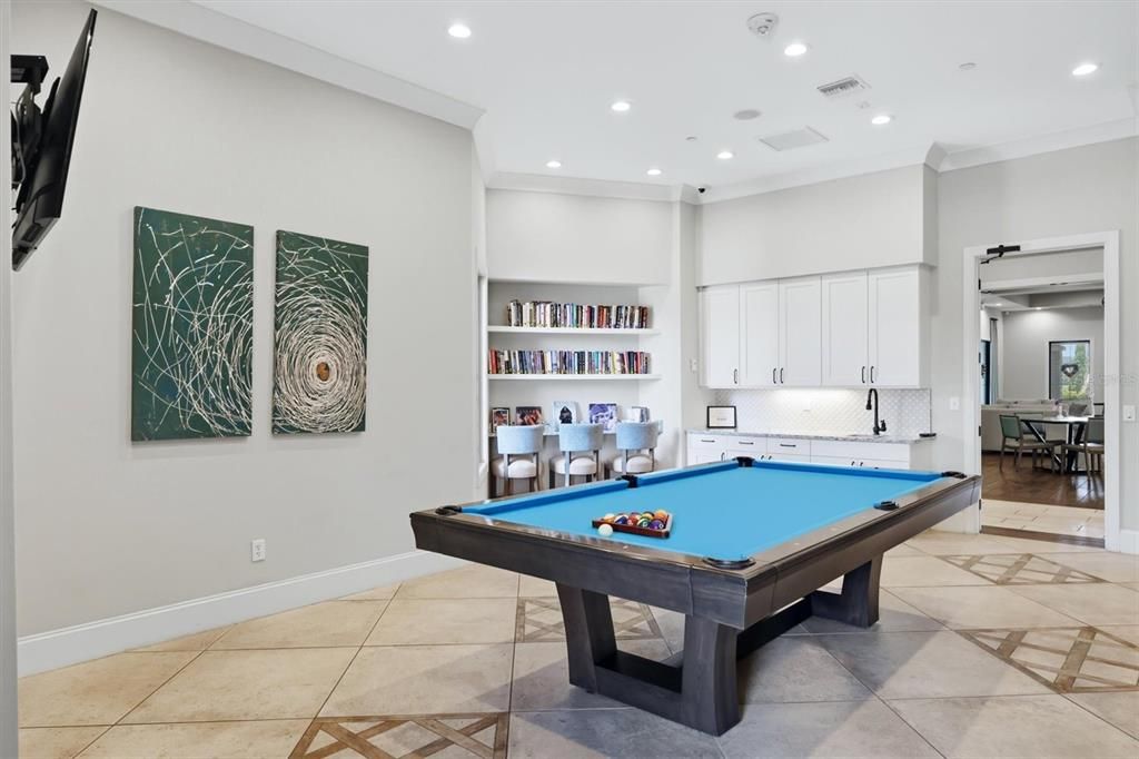 For Sale: $449,000 (3 beds, 2 baths, 1829 Square Feet)