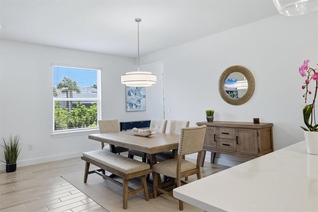 For Sale: $449,000 (3 beds, 2 baths, 1829 Square Feet)
