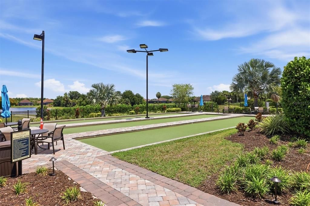 For Sale: $449,000 (3 beds, 2 baths, 1829 Square Feet)